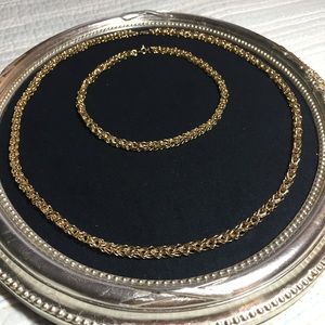 SOLD Trifari Necklace Set. Beautiful. Excellent used condition. Byzantine.